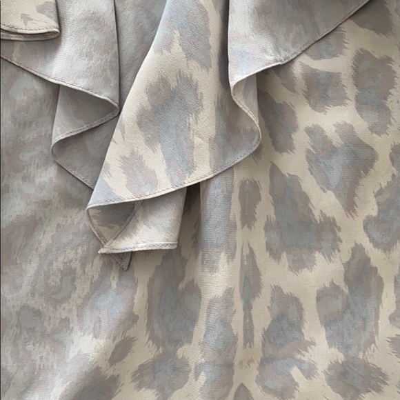 A top - Picture 3 of 4